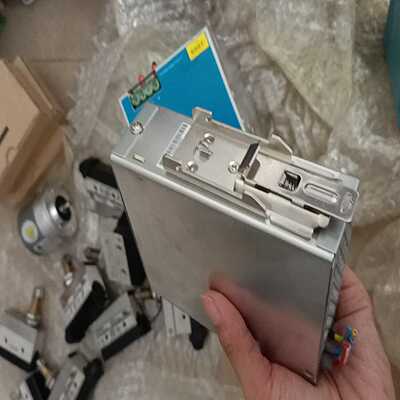 netappfas8020机头双电双控包测试整机(亚飞商行）