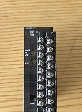 溢价-CJ1WAD081V1模拟量输入模块8点输入支