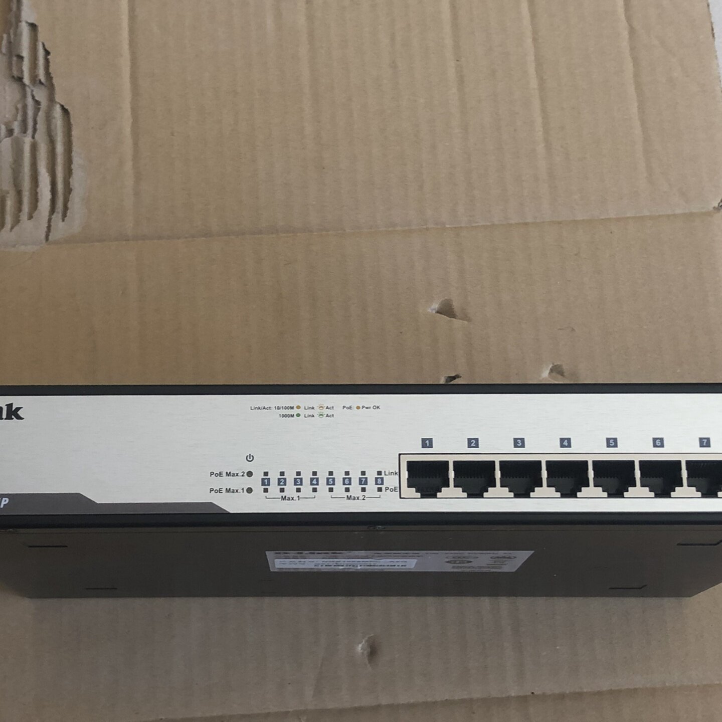 DGS-1008MP DGS-1008 D-LINK 8口千询价