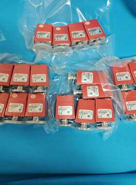 九成新爱德华真空计APG100-XLC出售，功能包好，KF1--议价商品