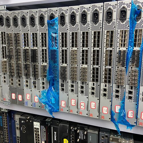 【询价】博科Brocade 300  EMC DS-300B光纤交换