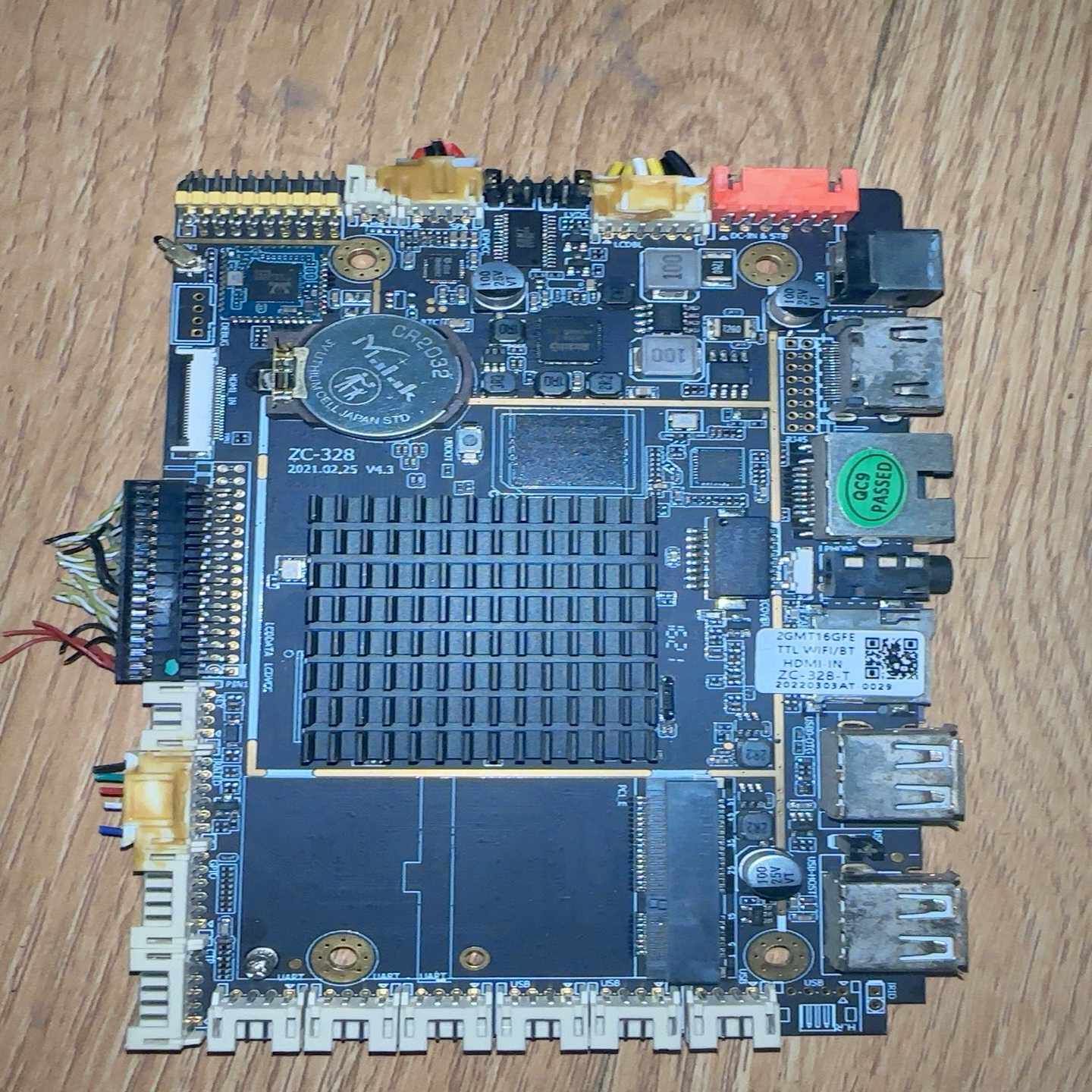 卓策ZC-328-T主板，RK3288，2G16G，202--议价商品