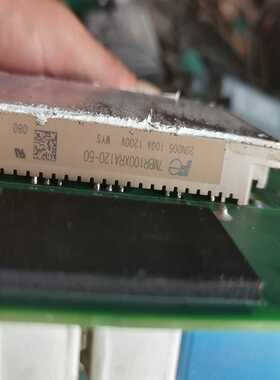 施耐德变频器ATV310HD18N4A，，因为没有面板拆了卖--议价商品