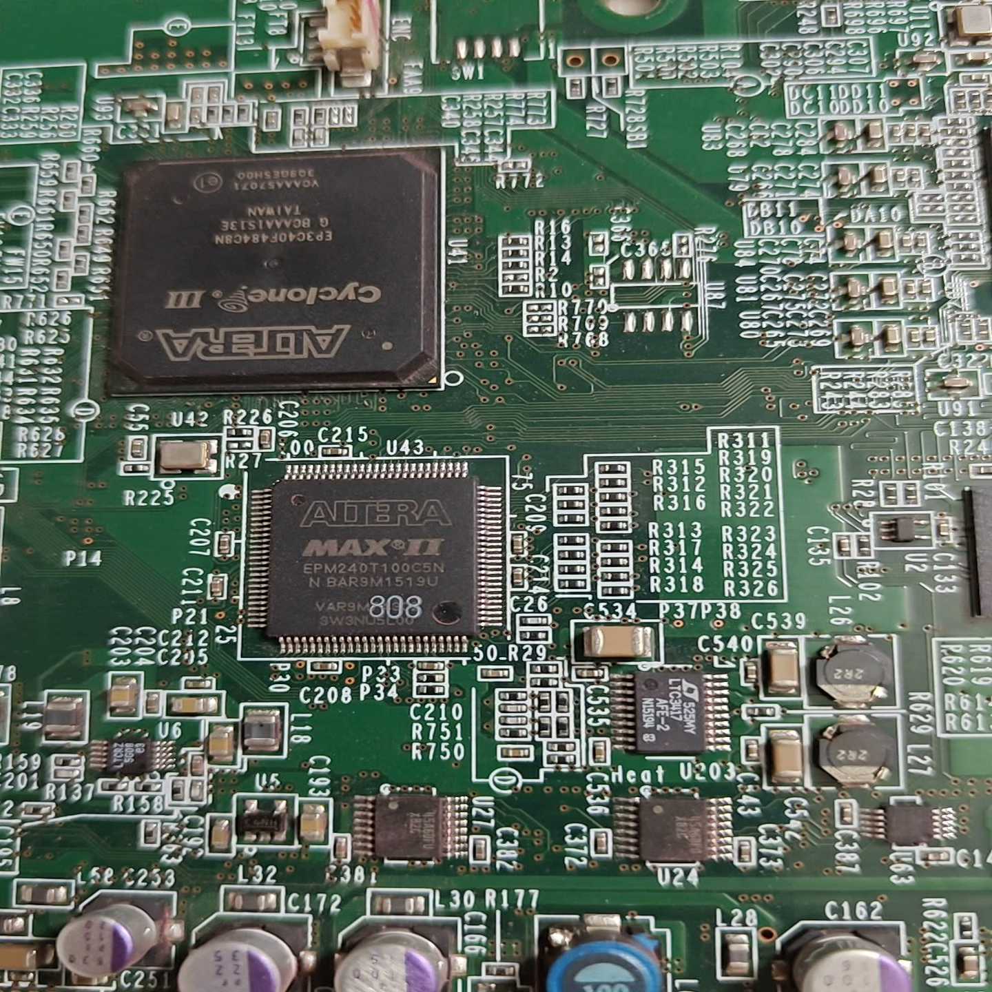 （议价）BVZ20-H0主板ep3c40f484c8n