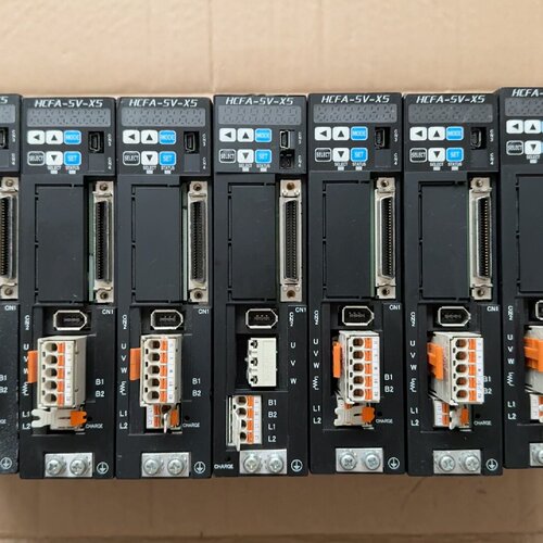 禾川400w驱动器X5DA40A11还有5台刚的-询
