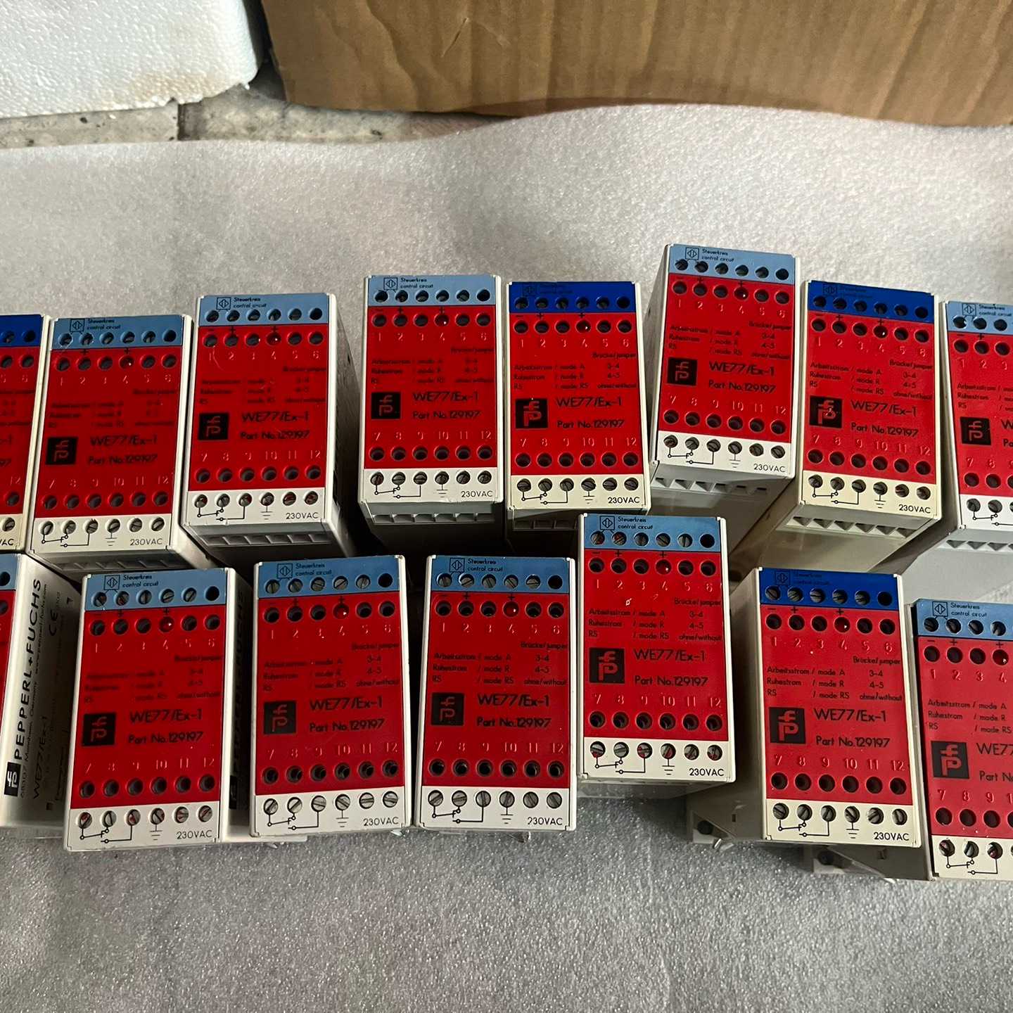 日本原装正品倍加福PF隔离式安全栅WE77/Ex1WE7--议价商品