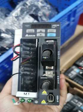 三菱PLC，型号主机：LO2SCPU-CM，带通讯LD77M一议价商品