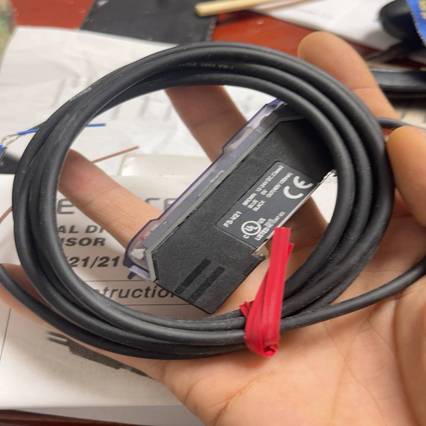 全新基恩士光学传感器，FS-V21原装正品，。KEYENC-询价客服