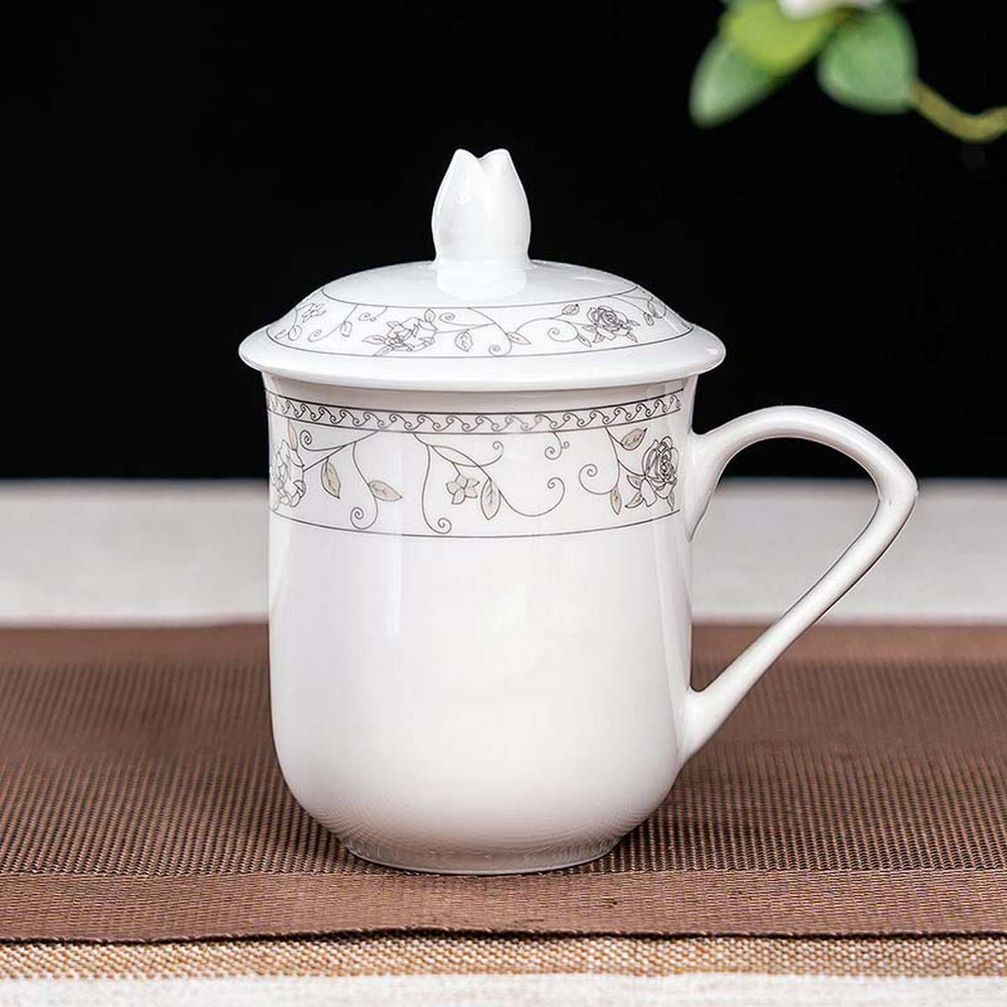 陶瓷带盖茶杯礼品杯logo刻字印字办公会议杯批发马克水杯厂家直销