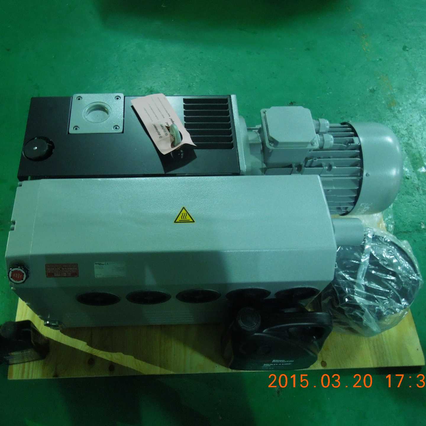 德国里其真空泵新机VC100/VC202/VC75及真o空泵维修保养