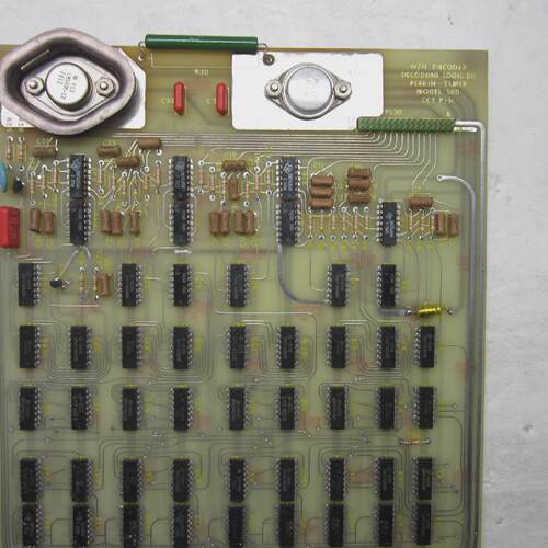 USED PERKIN ELMER 51013301 MODEL 580 LOGIC BOARD