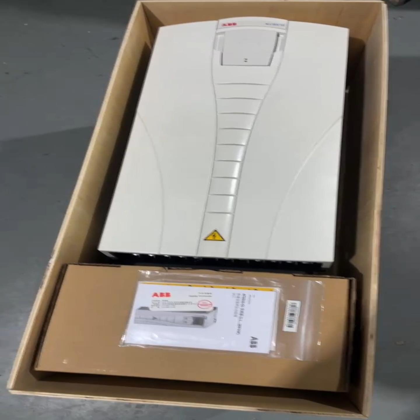 【请询价】原装ABB变频器510系列ACS510-01-072A-4