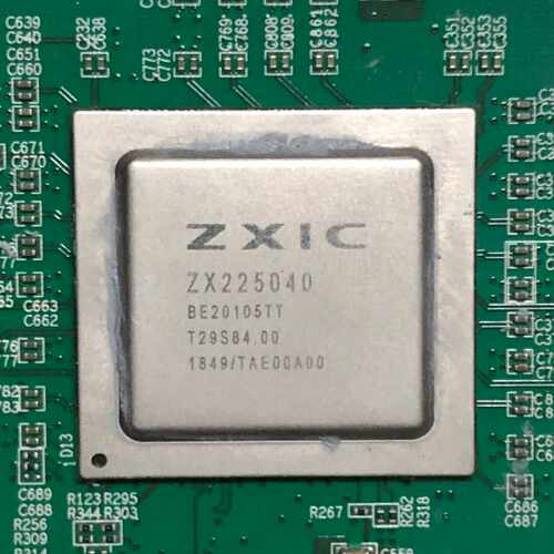 ZX225040 芯片 有100个左右 带板~询价