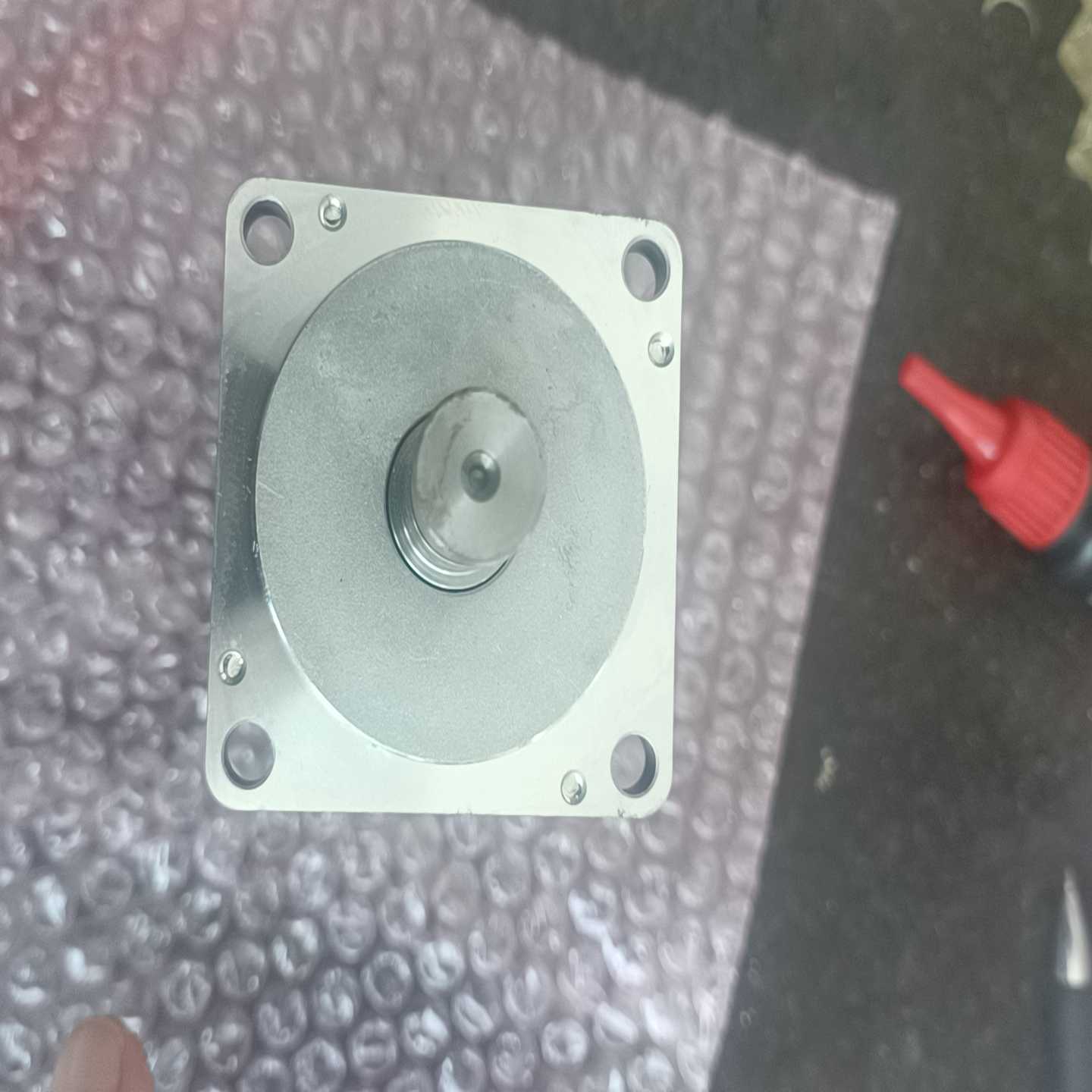 伺服电机HG-KR23B200W，层色新，实价询价