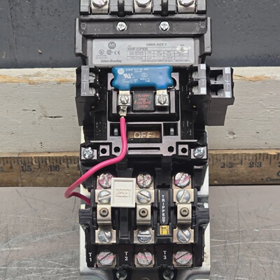 ALLEN BRADLEY 500FCO*930 SERC FULL VOLTAGE STARTER CONTACTS