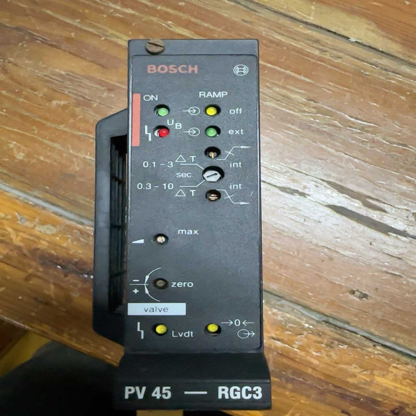 力士乐放大器：PV45-RGC3(亚飞商行）