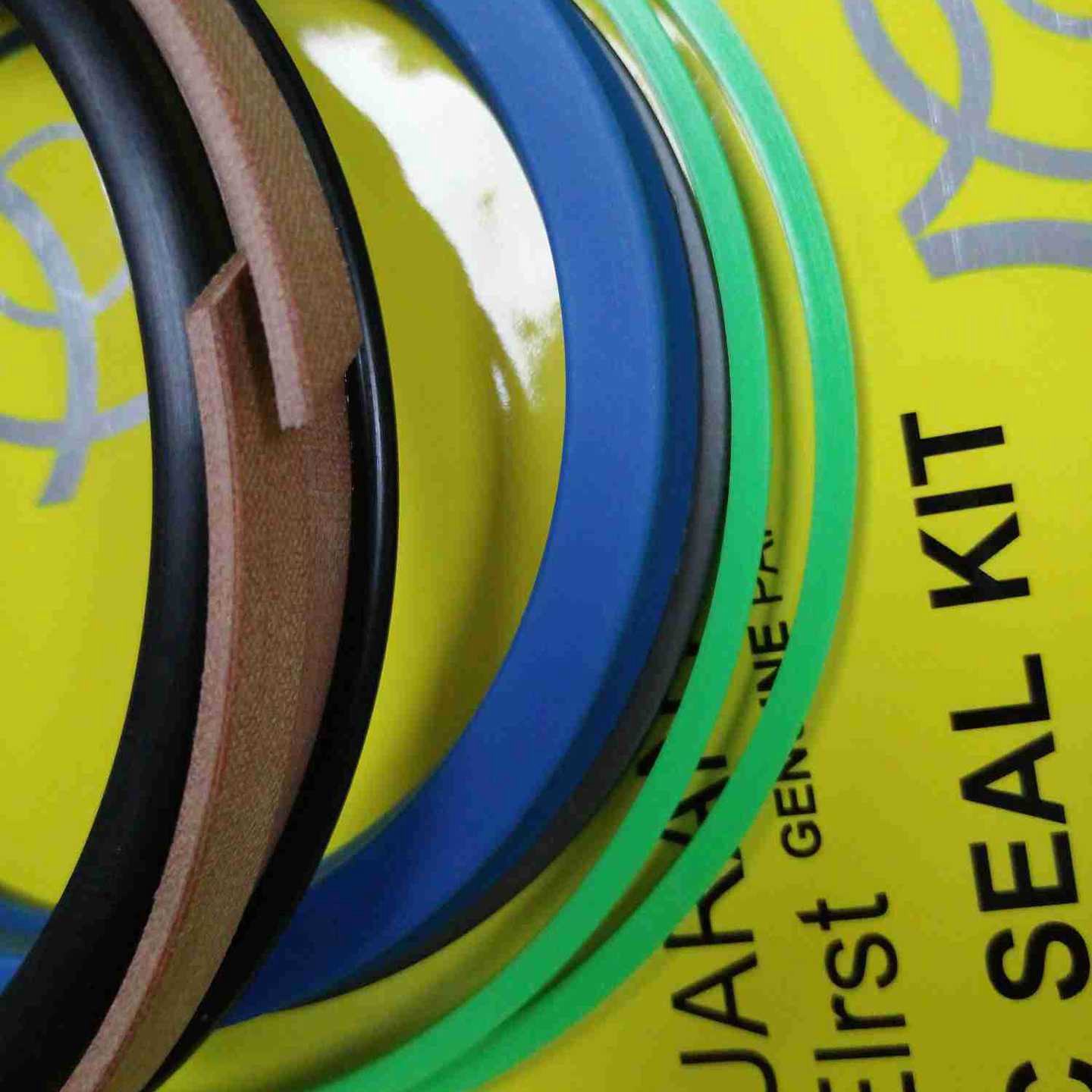 适用三一大臂修理包挖掘机密封件SY210LC油缸修理包密封件修理包