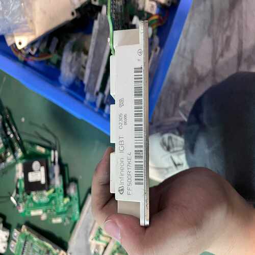咨询-FF500R17KE4成色9.9新包上
