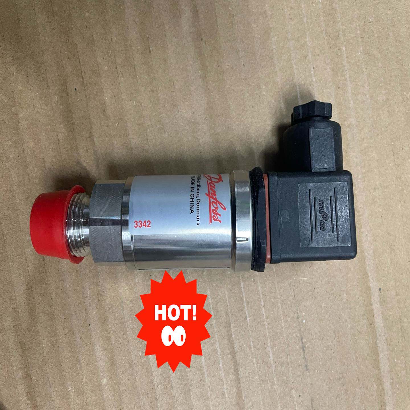 丹佛斯压力变送器060G3011，全新原装正品库存1个，{议价}