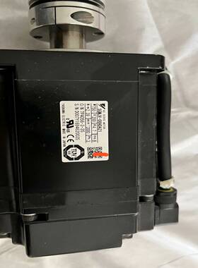 议价安川伺服电机SGMJV－08ADA21，成色漂亮，功能完好，