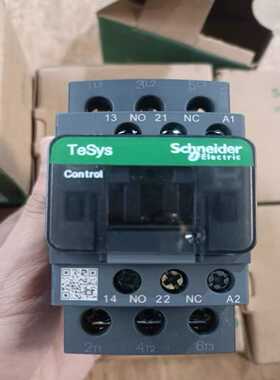 原装正品施耐德交流接触器LC1D09121825