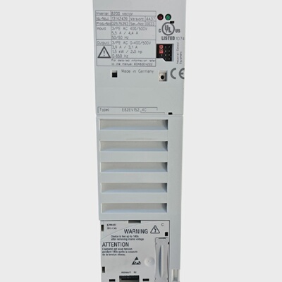 Lenze 8200 Vector E82EV1524C PN13142439 Inverter Di Frequenz