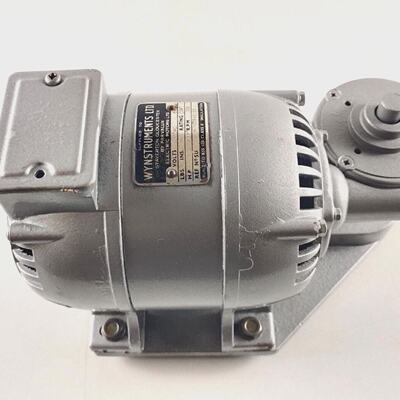 Wynstrument  Parvalux 18.m  161555  2d Wiper Motor 220 AC 33