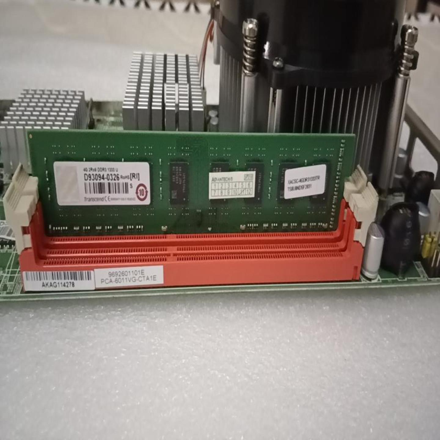 请研华PCA-6011VG-CTA1E工控主板  拆