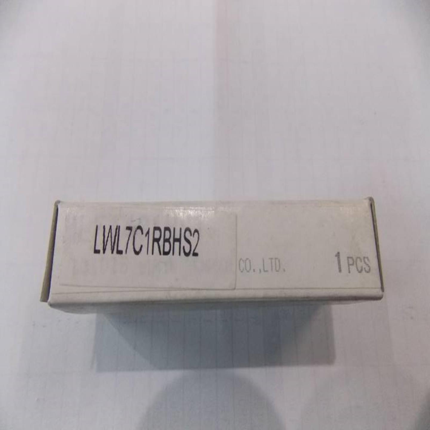 全新原装IKO导轨 LWL7C1RBHS2 实物图片