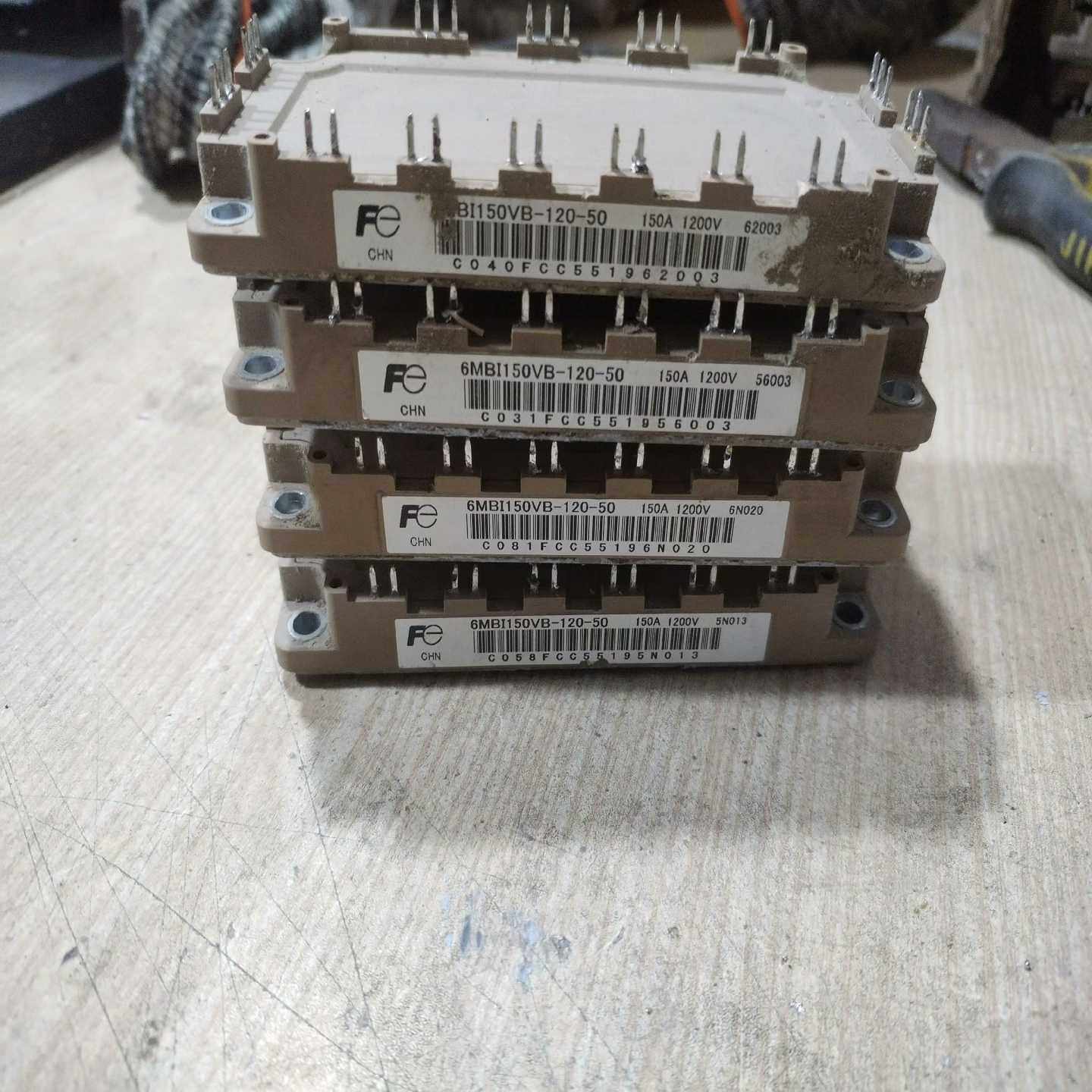 富士IGBT6MBI150VB-120-50--议价商品