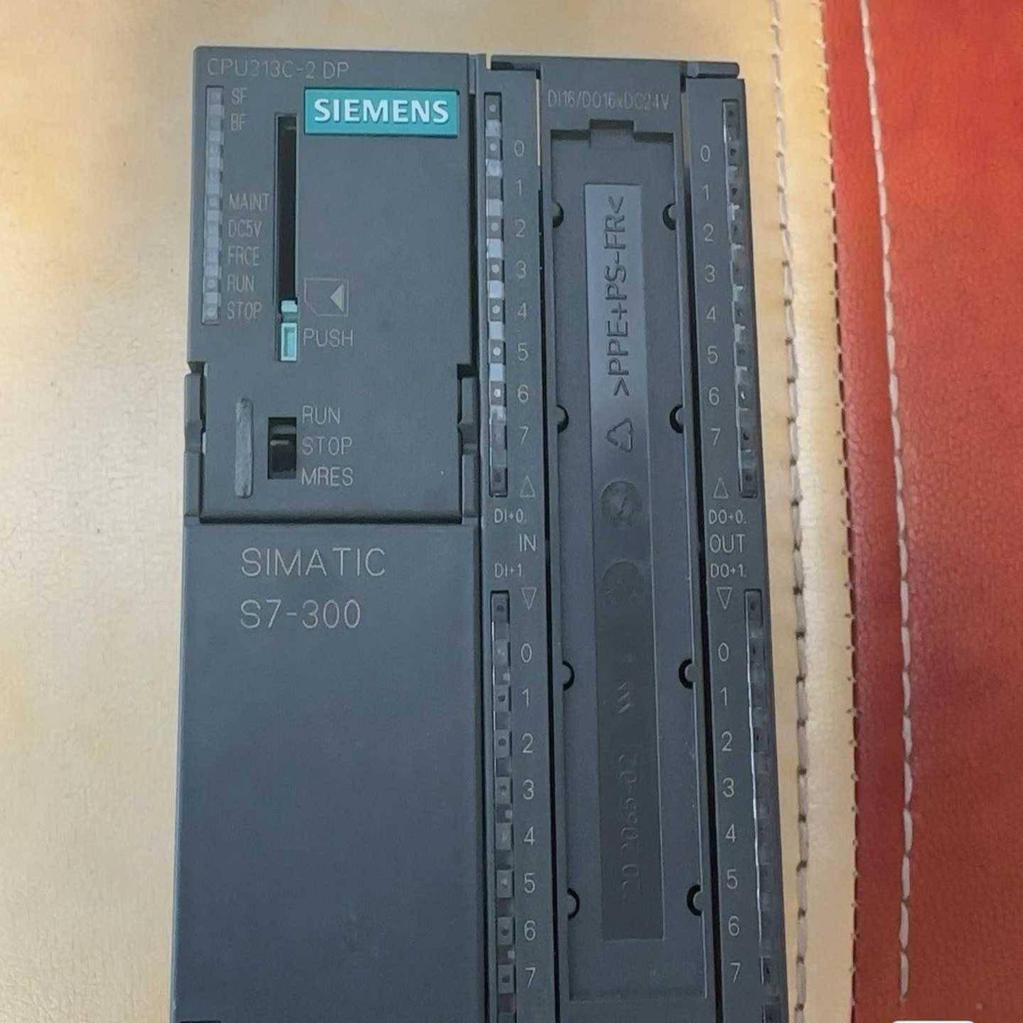 西门子99新成色6GK5216-4BS00-2AC2功能完好--议价商品