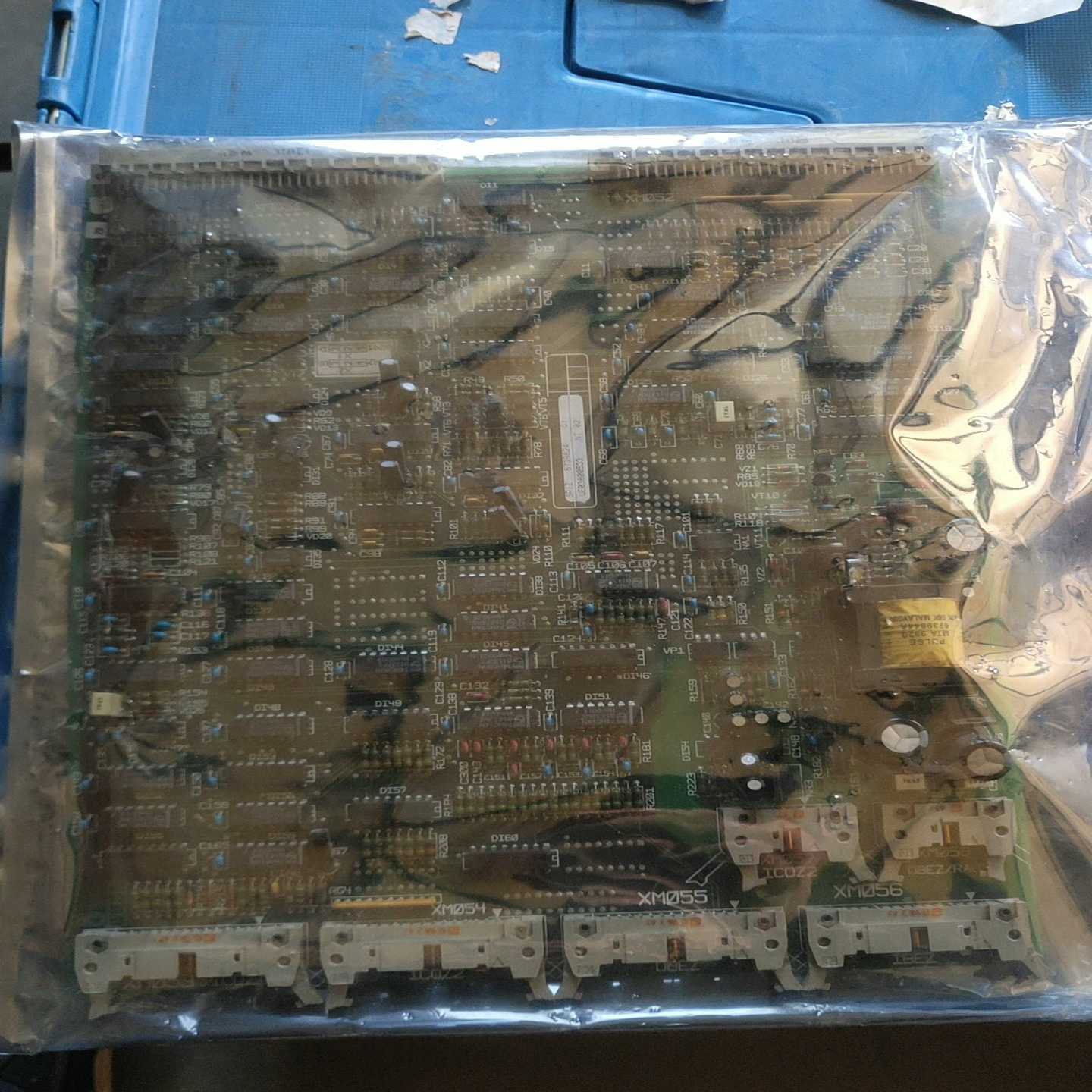 询价拍~MGE梅兰日兰SRIZ6739824，UPS