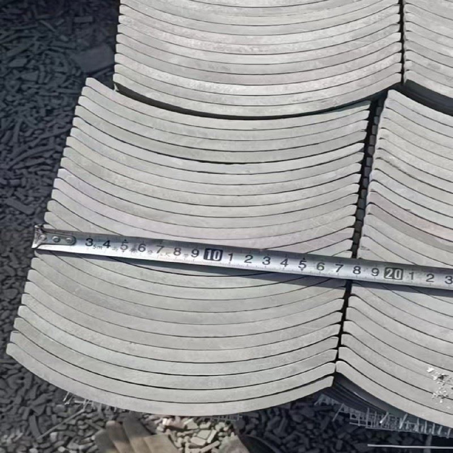 瓦片装饰花园围边围栏烧制瓦条小青瓦半圆鱼鳞造型墙复古铺地拼花,基础建材,基础材料,淘宝优惠券,粉丝福利购,淘宝优惠卷