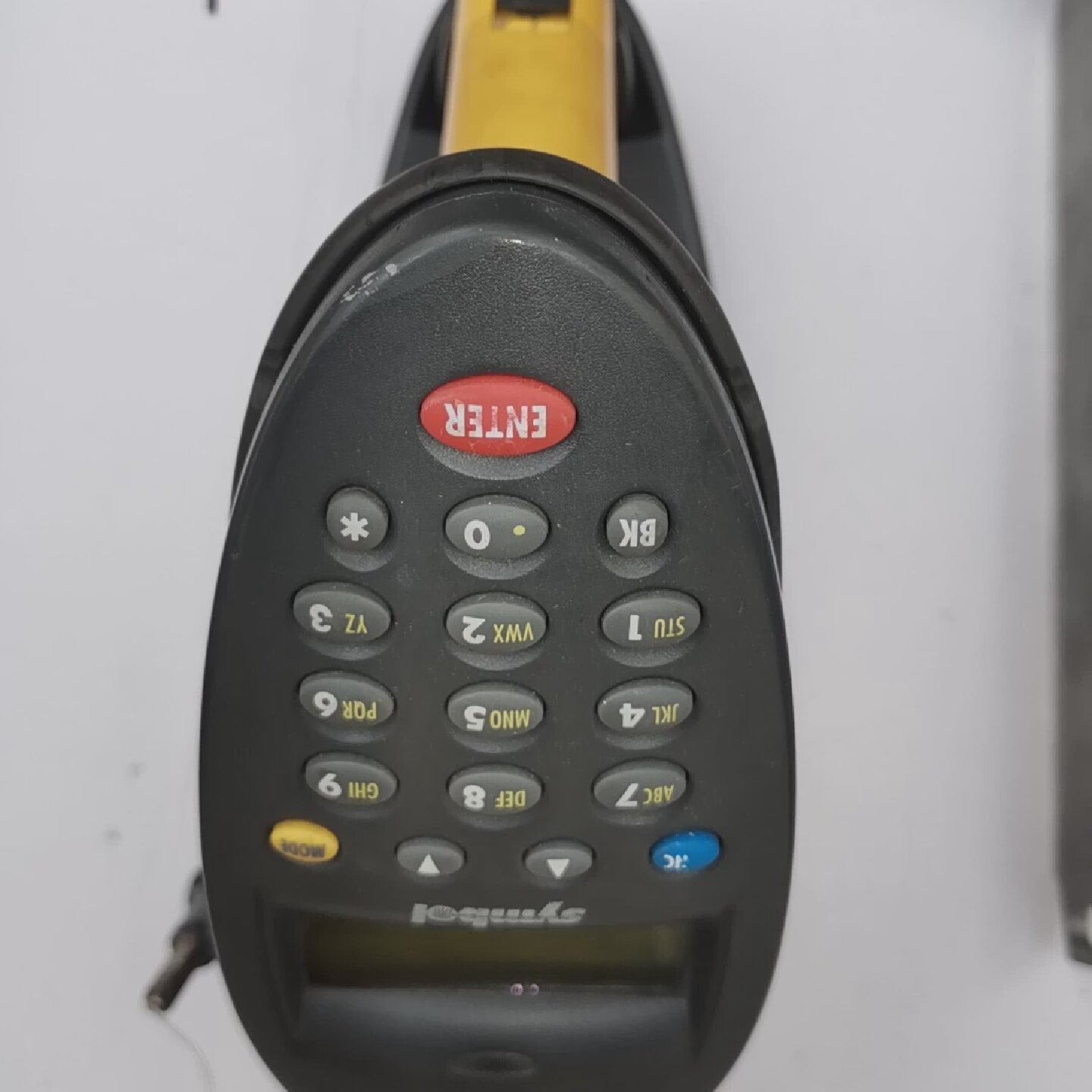 Symbol 讯宝P470扫描枪 激光扫描器带底座 成色如图询价