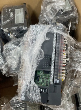 欧姆龙PLCCP1LM60DTA二手拆机成色如图-议价