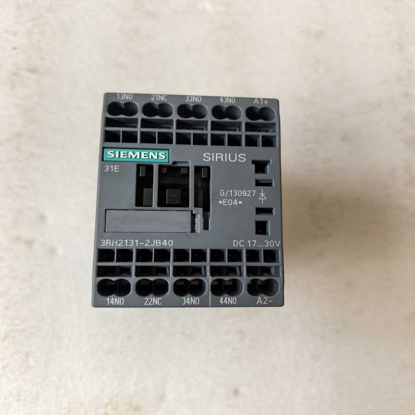 交流接触器3RH2131-2JB40,线圈电压DC17询价