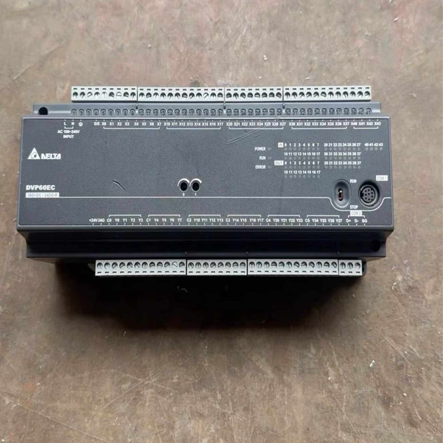 台达plcDVP60EC00R3品相不错，实物图，通电电源--议价商品