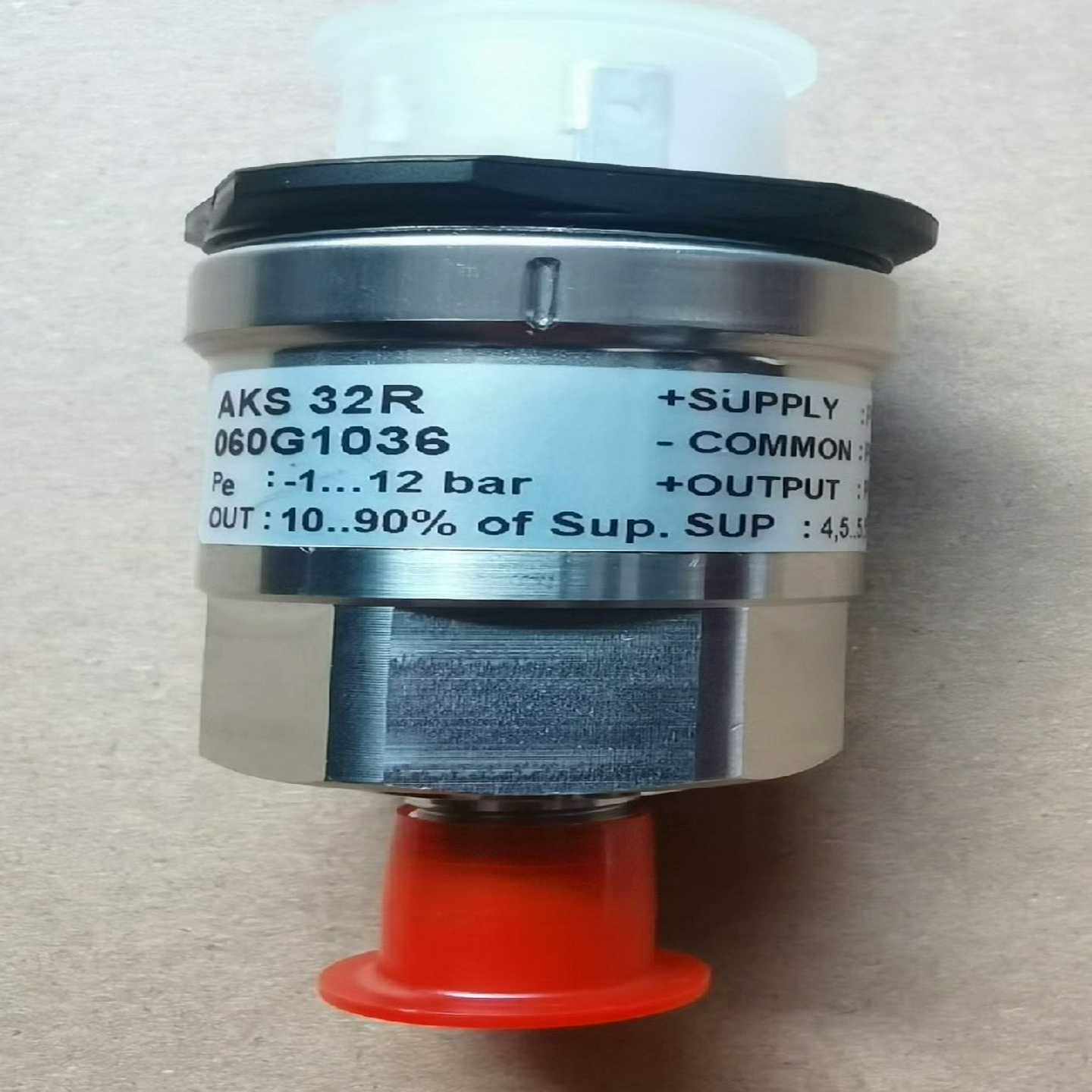 丹佛斯压力传感器AKS32R，060G1036，量询价