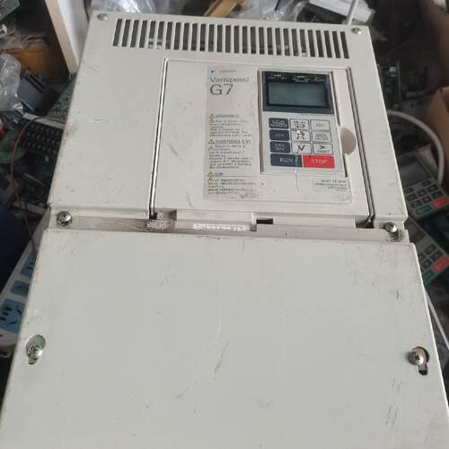 【询价】cimr-g7a4018装机少用几乎安川g7 380v