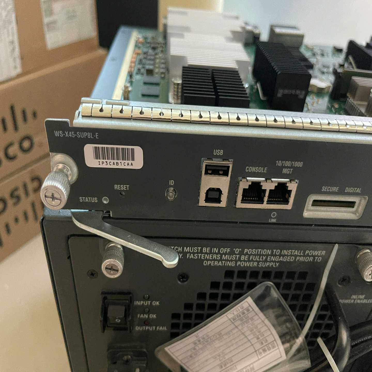 SSD-120G 思科C9300系列交换机移动U盘