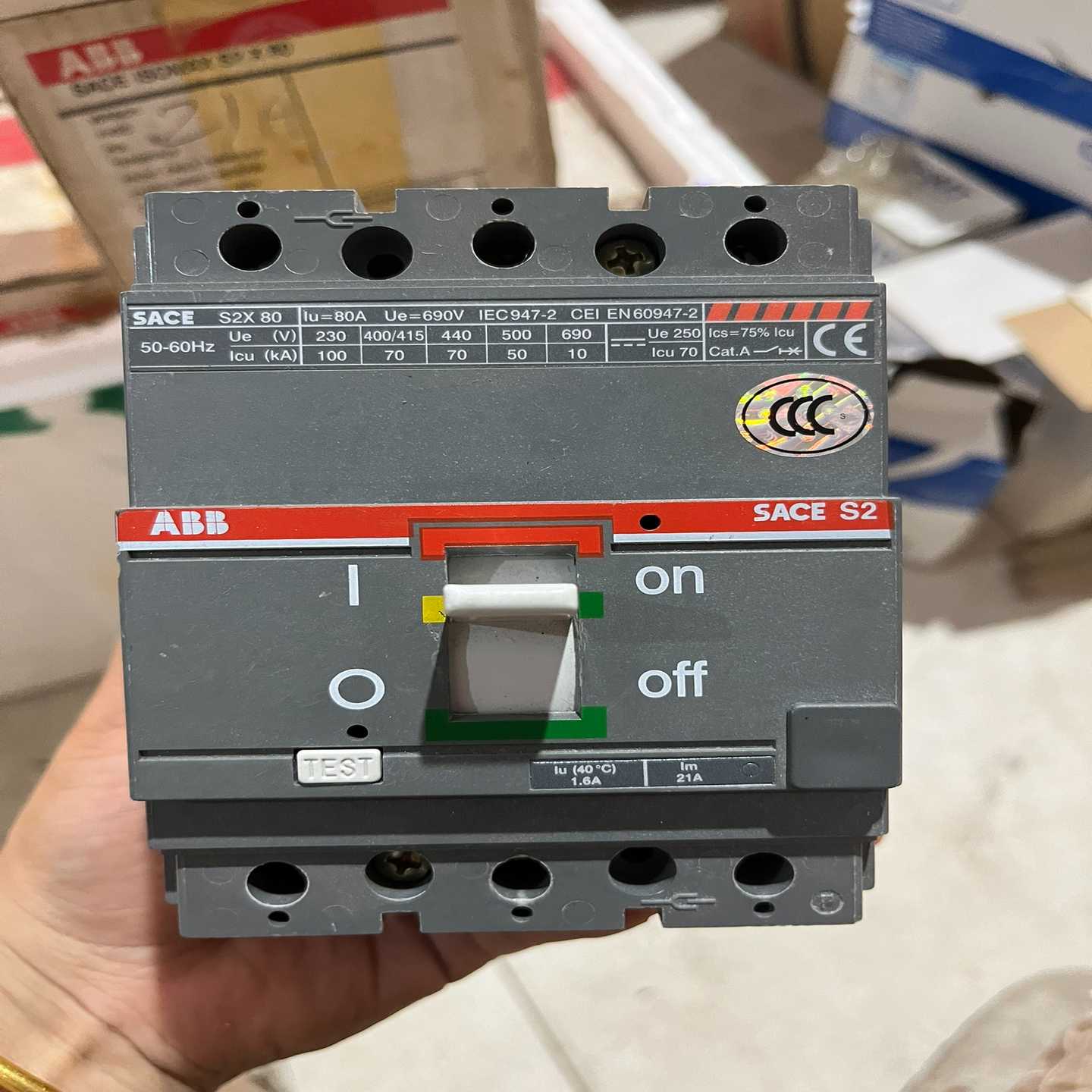 ABB断路器SACE ISOMAX S2X80 21A~议价