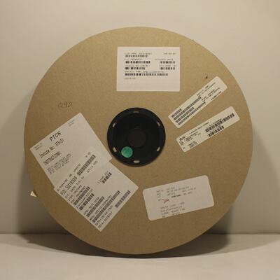 Kyocera SRC211C103KAATR1 2094pcs. Capacitors