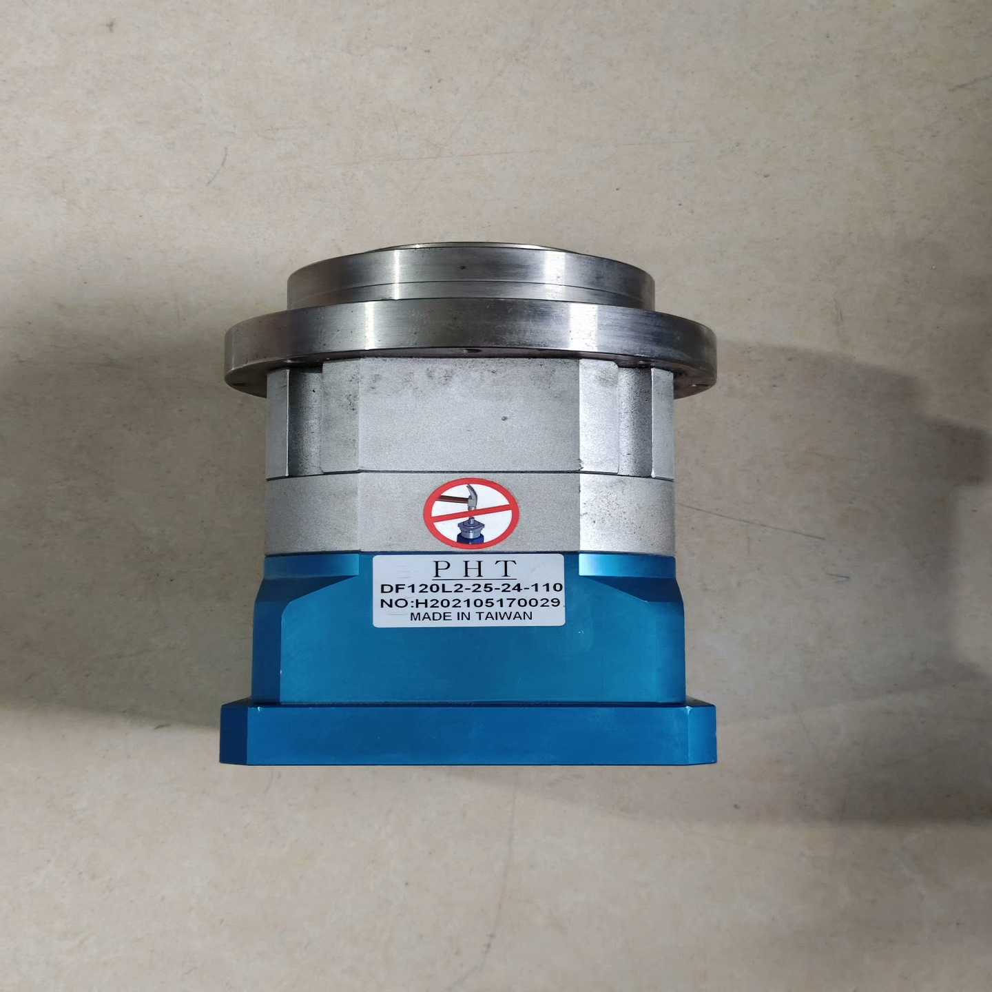 【议价】台湾品宏PHT行星减速DM120L2-25-24-11适用