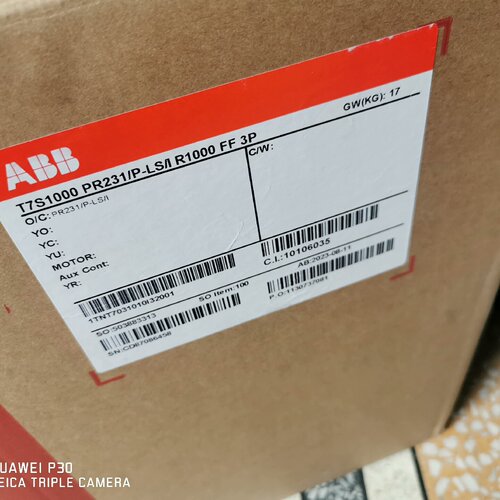 询价-塑壳断路器T7S1000PR231PLSIR1