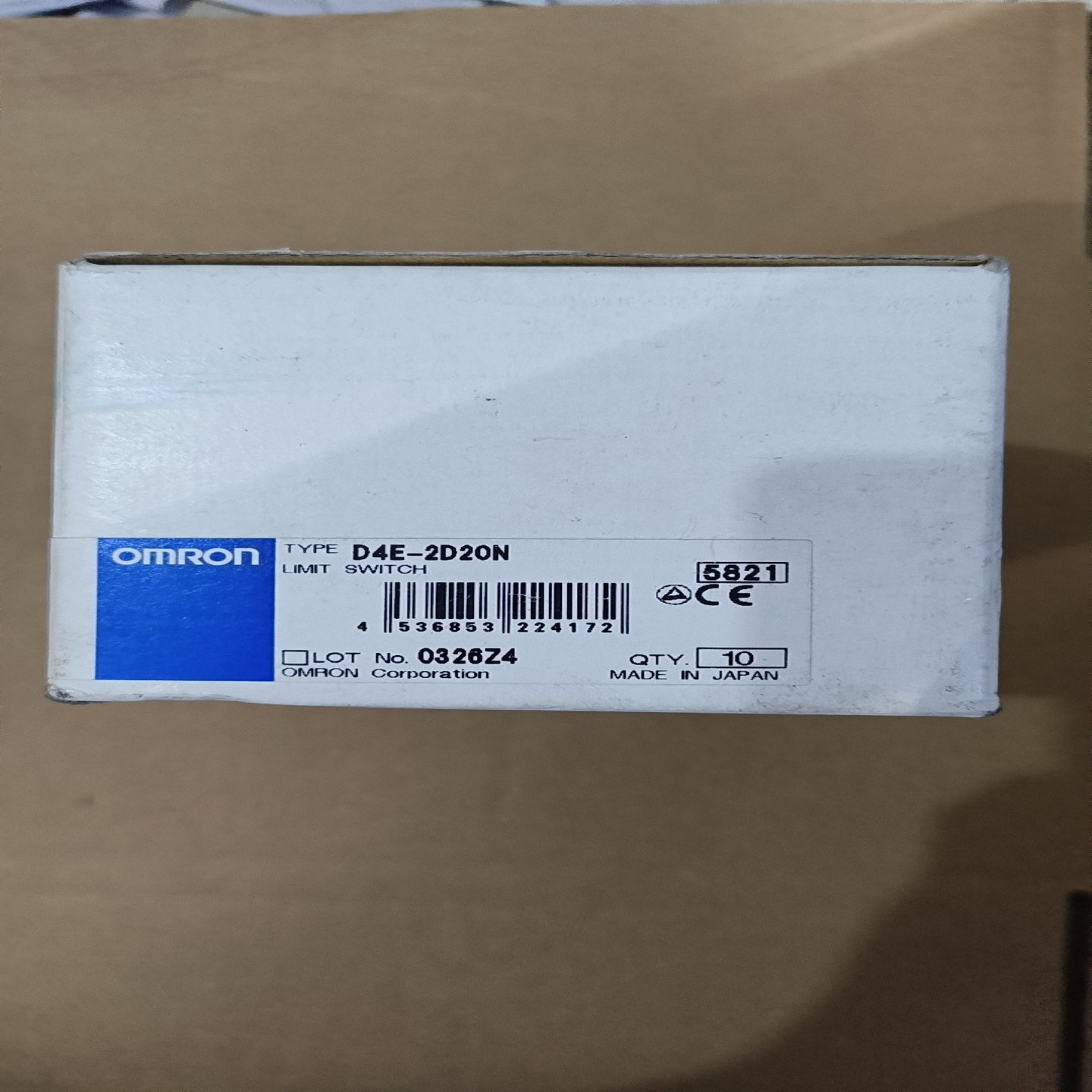 【请询价】全新原装omron限位开关  D4E-2D20N  库存备用