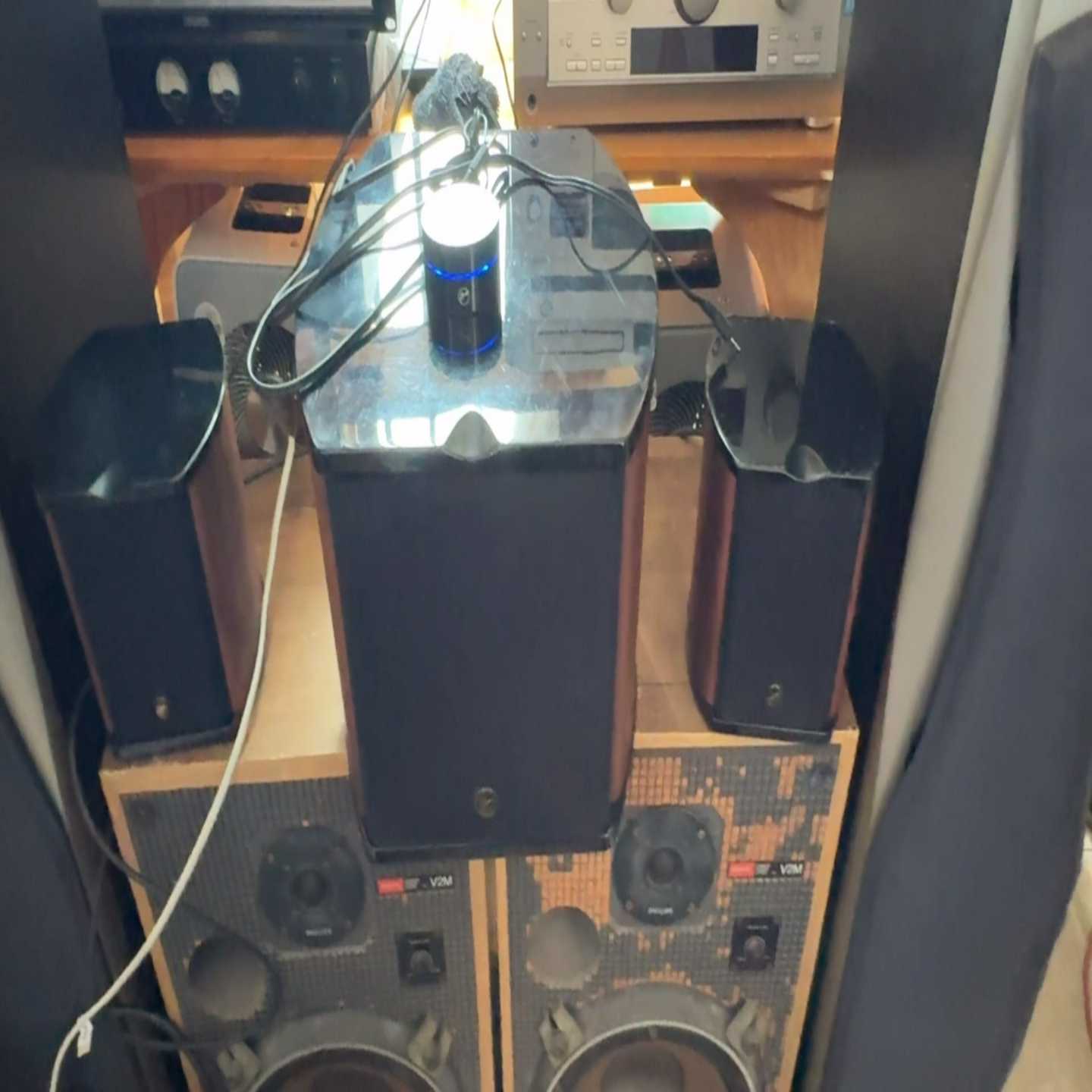 慢出惠威M-50W2.1声道有源音箱,功率150w。--议价商品