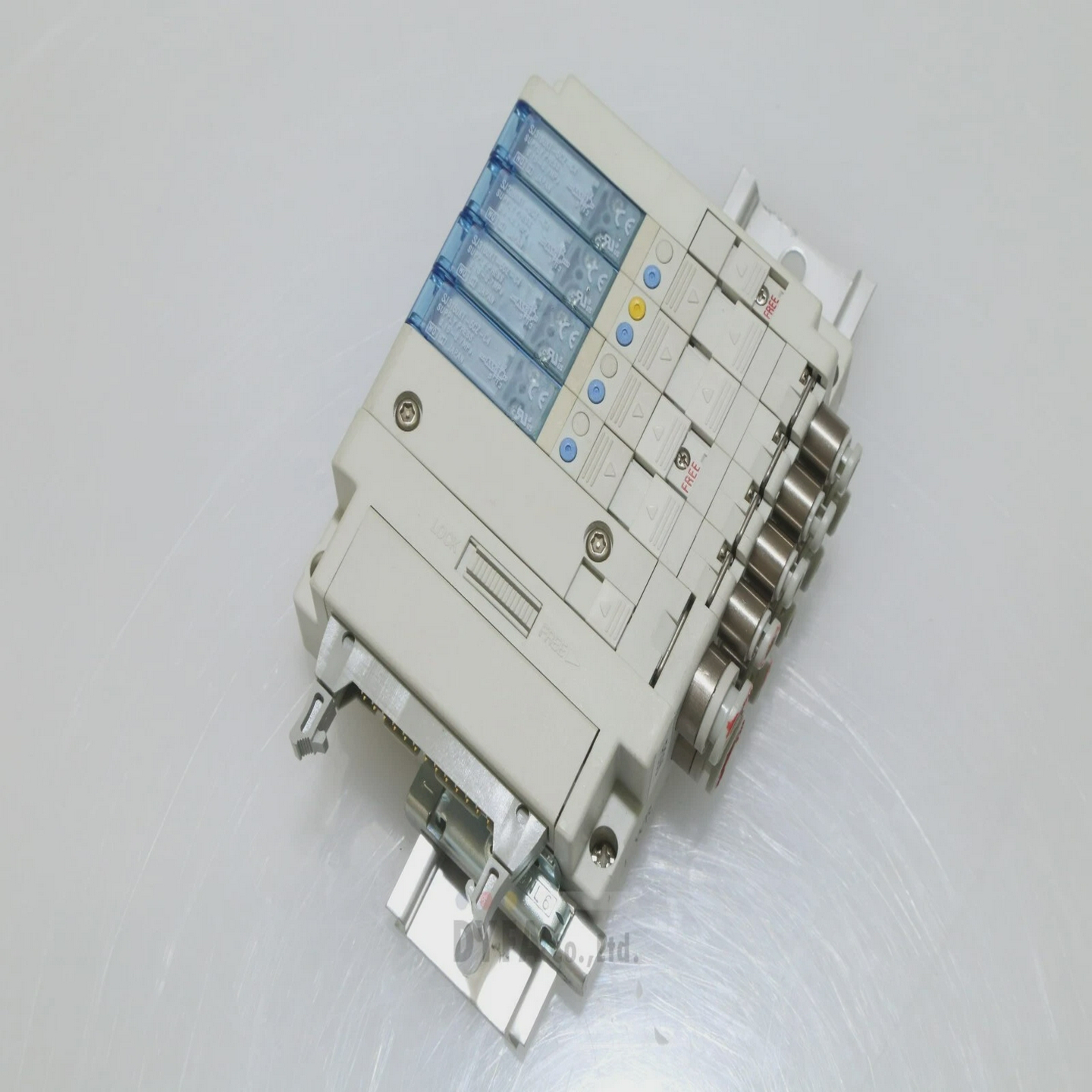 SMCSS5J3-60PD1-04D插件连接器类型电磁阀VLV-I-18749A1C