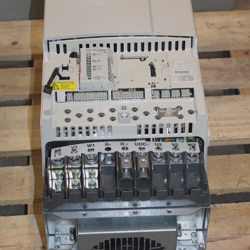 ABB ACS8000401457 E210K454Q967 Drive 134A