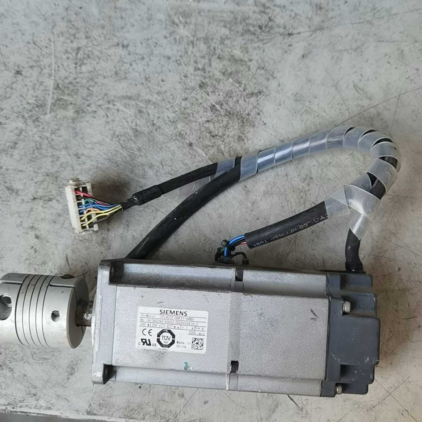 西门子电机1FL4032-0AF21-0AB0，200W带--议价商品