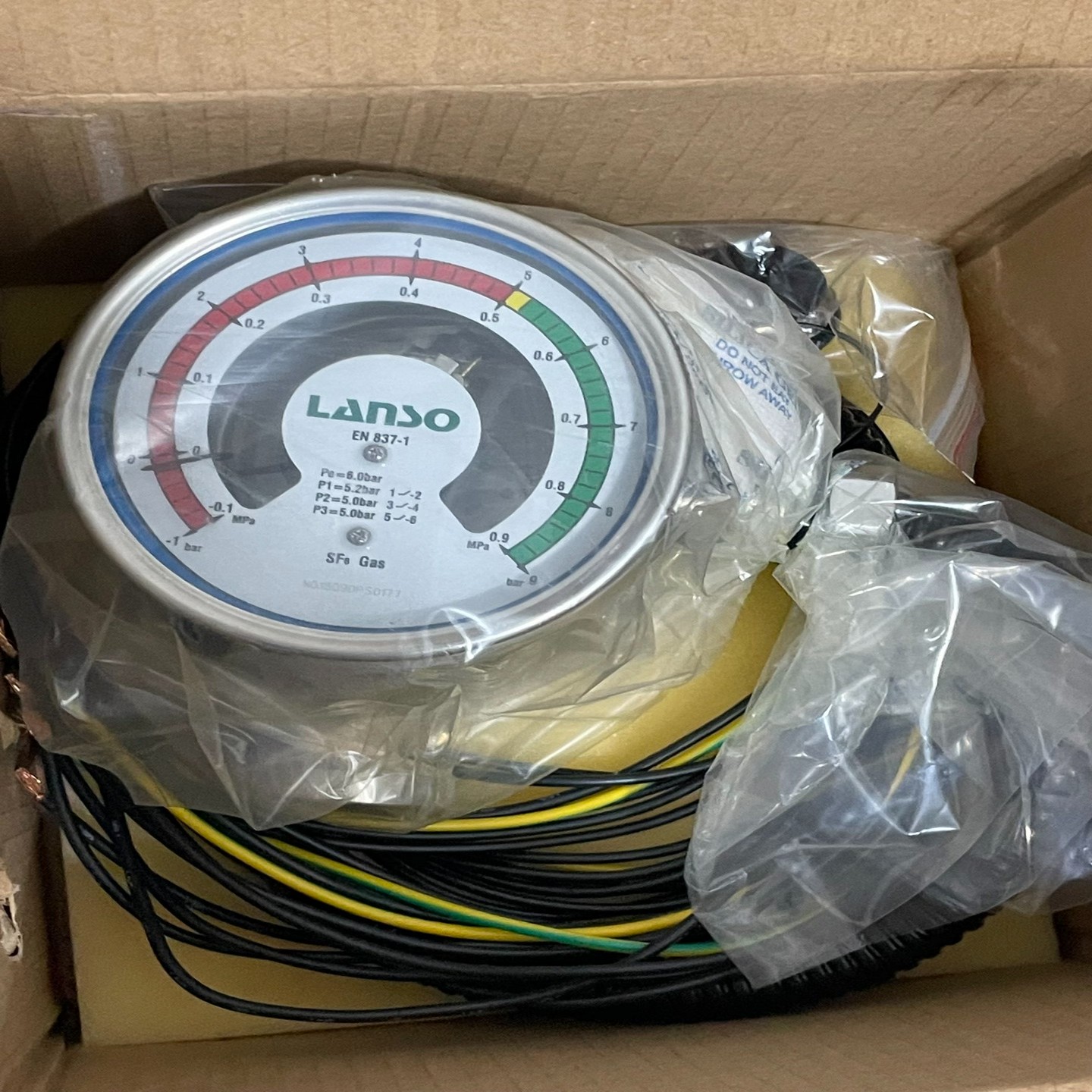 LANSO朗松珂利SF6密度开关C1B592-01900-0询价